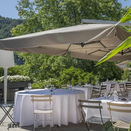 Alter מלון Barge