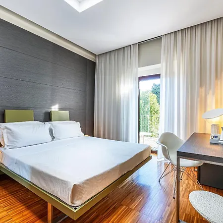Alter Hotel