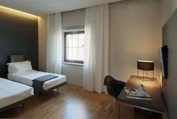 Alter Hotel